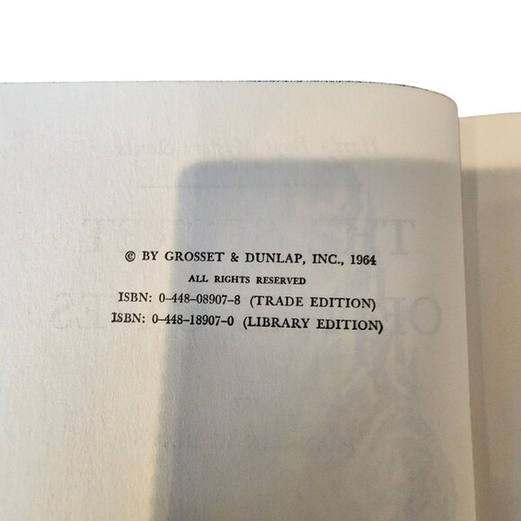 The Hardy Boys "The Secret Of The Caves" Hardcover Book By Franklin W. Dixon 196 - Picture 2 of 3